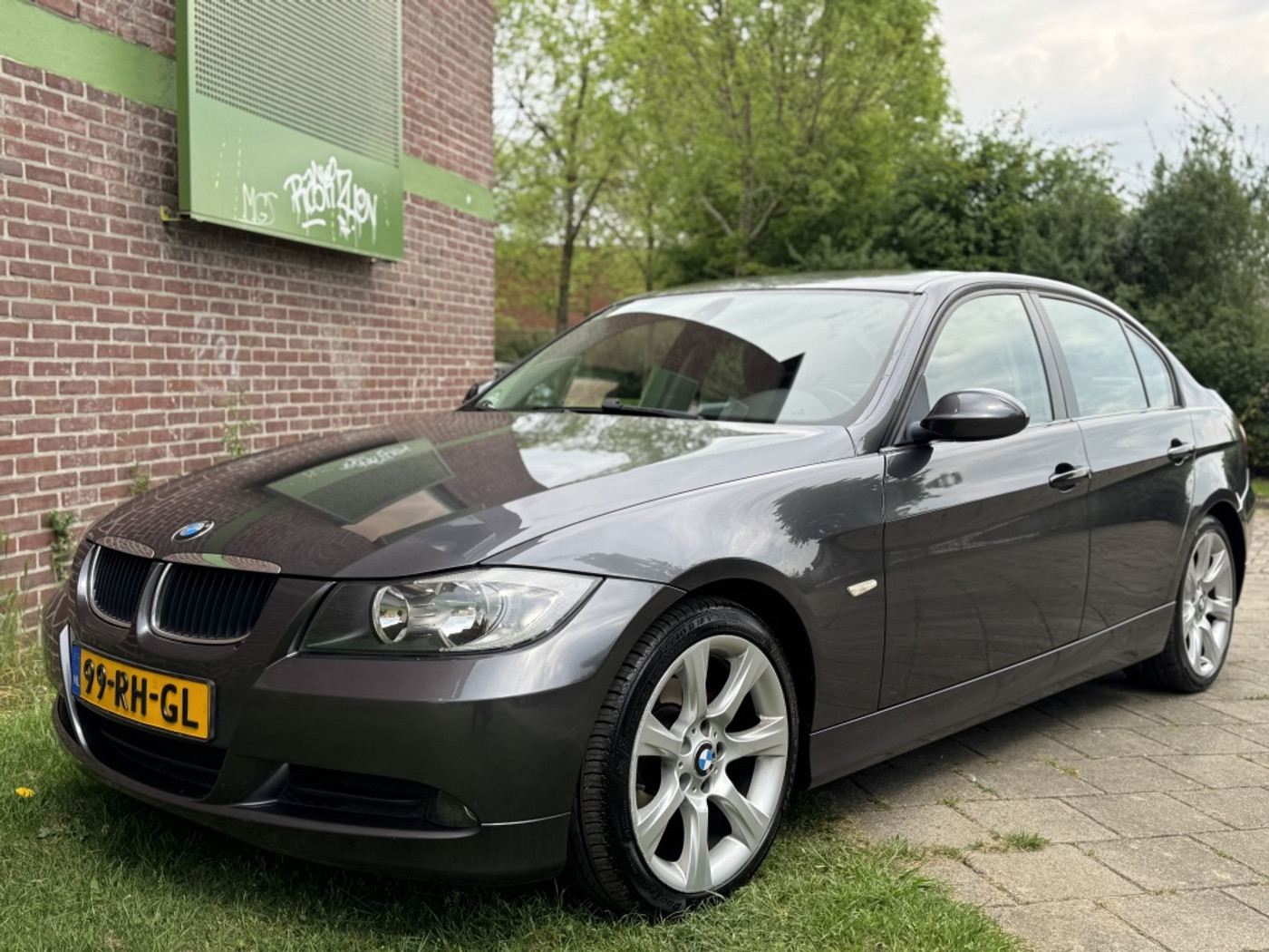 BMW 3er Reihe 320i Dyn-Exec. Ecc|Cruise|Lmv|T-haak 2005 - voorkant