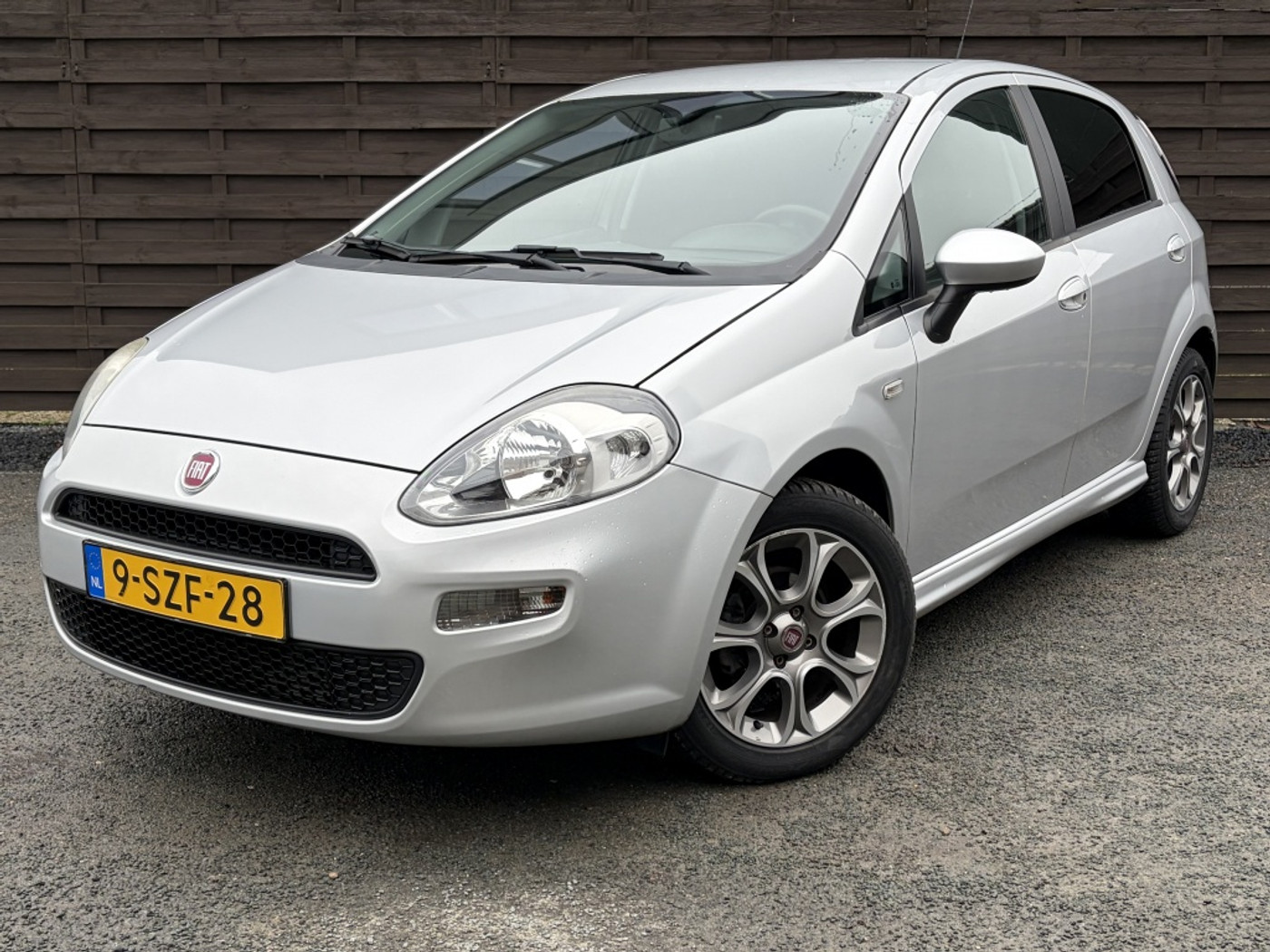 Fiat Fiat Punto 0.9 TwinAir Edition Cool / Airco / NAP 2013 - voorkant