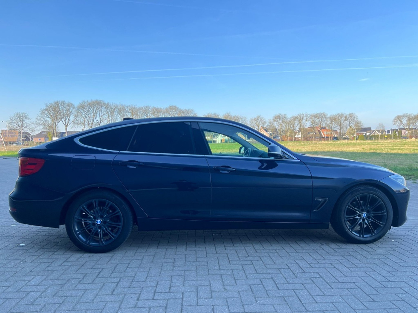 Foto van BMW 320i