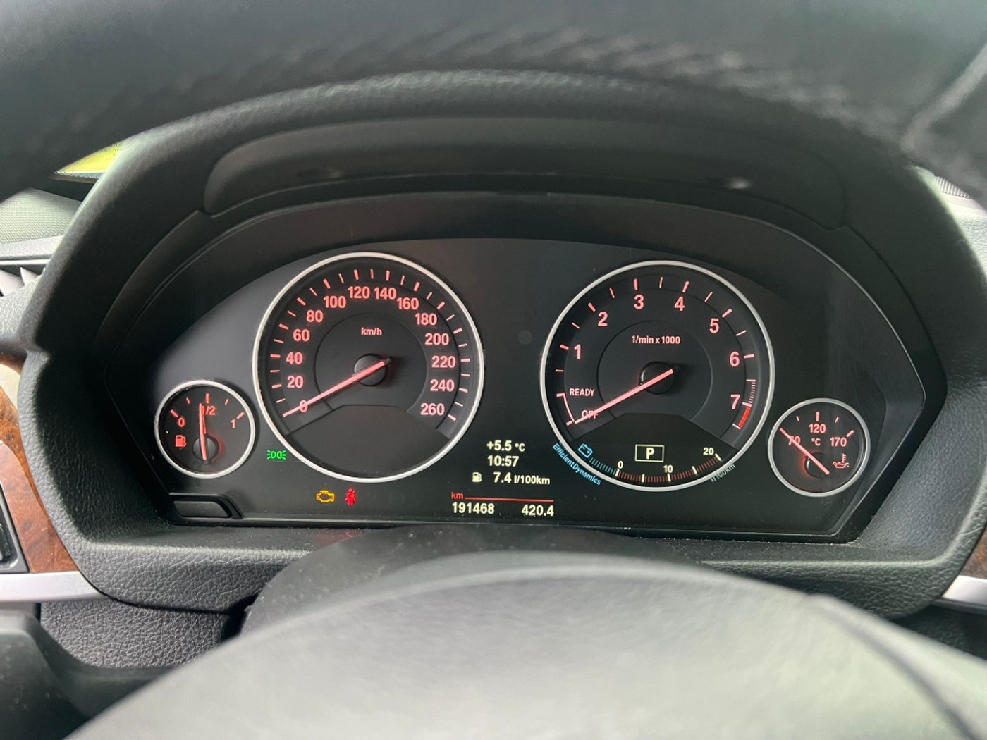 Foto van BMW 320i