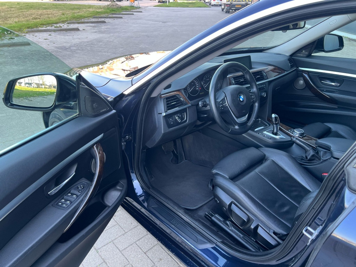 Foto van BMW 320i