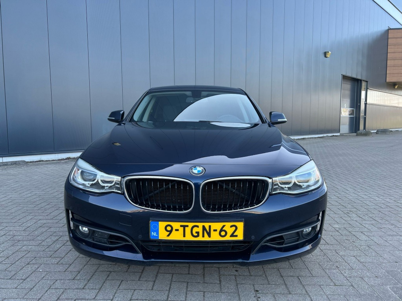 Foto van BMW 320i