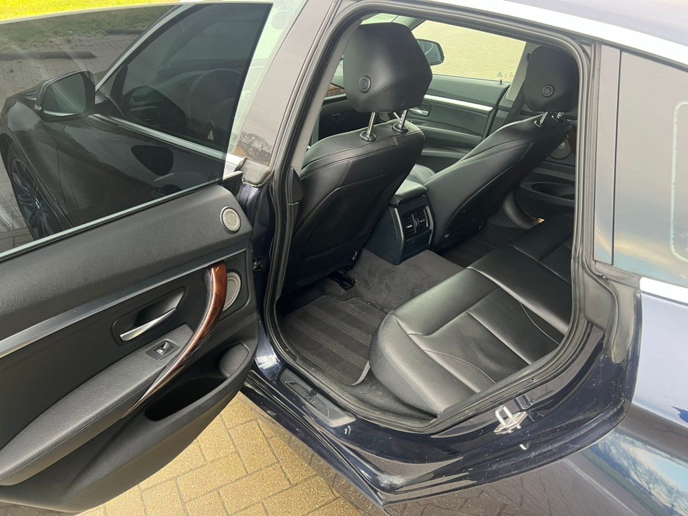 Foto van BMW 320i