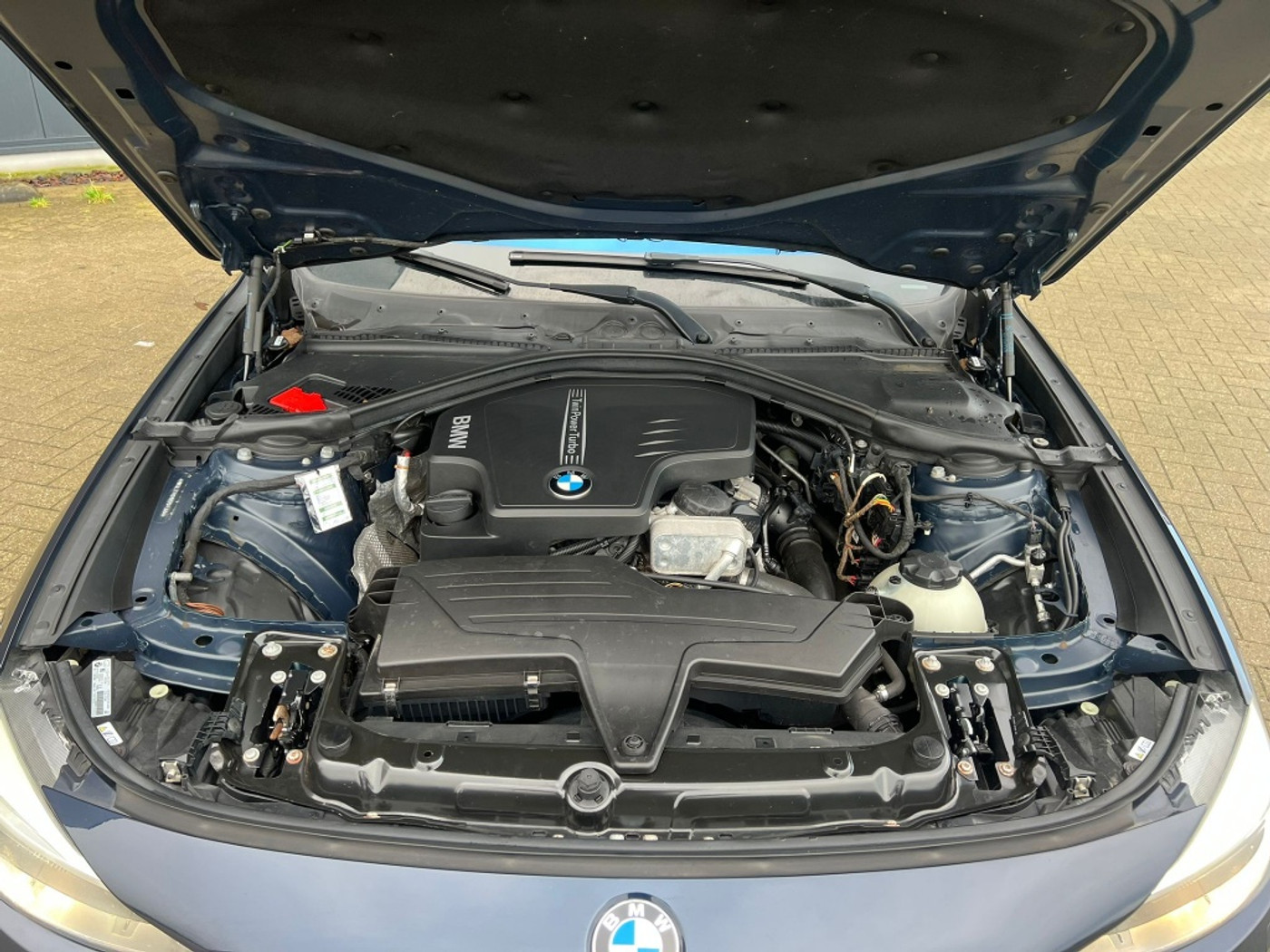 Foto van BMW 320i