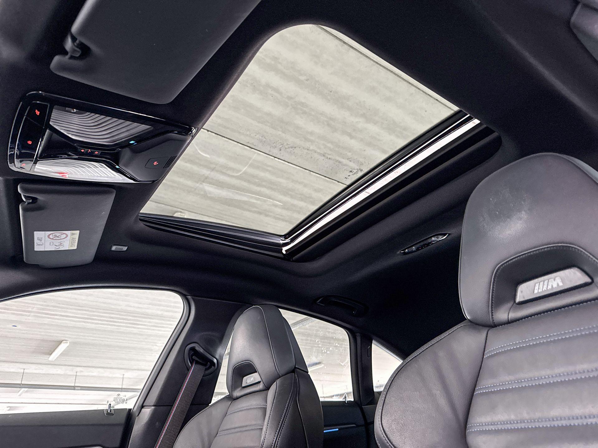 Foto van BMW I4 M50