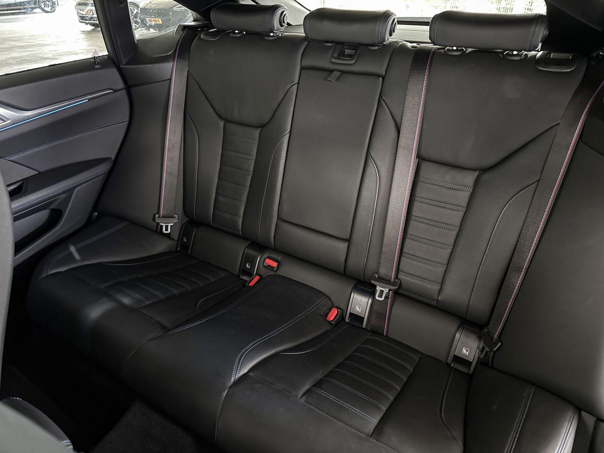 Foto van BMW I4 M50