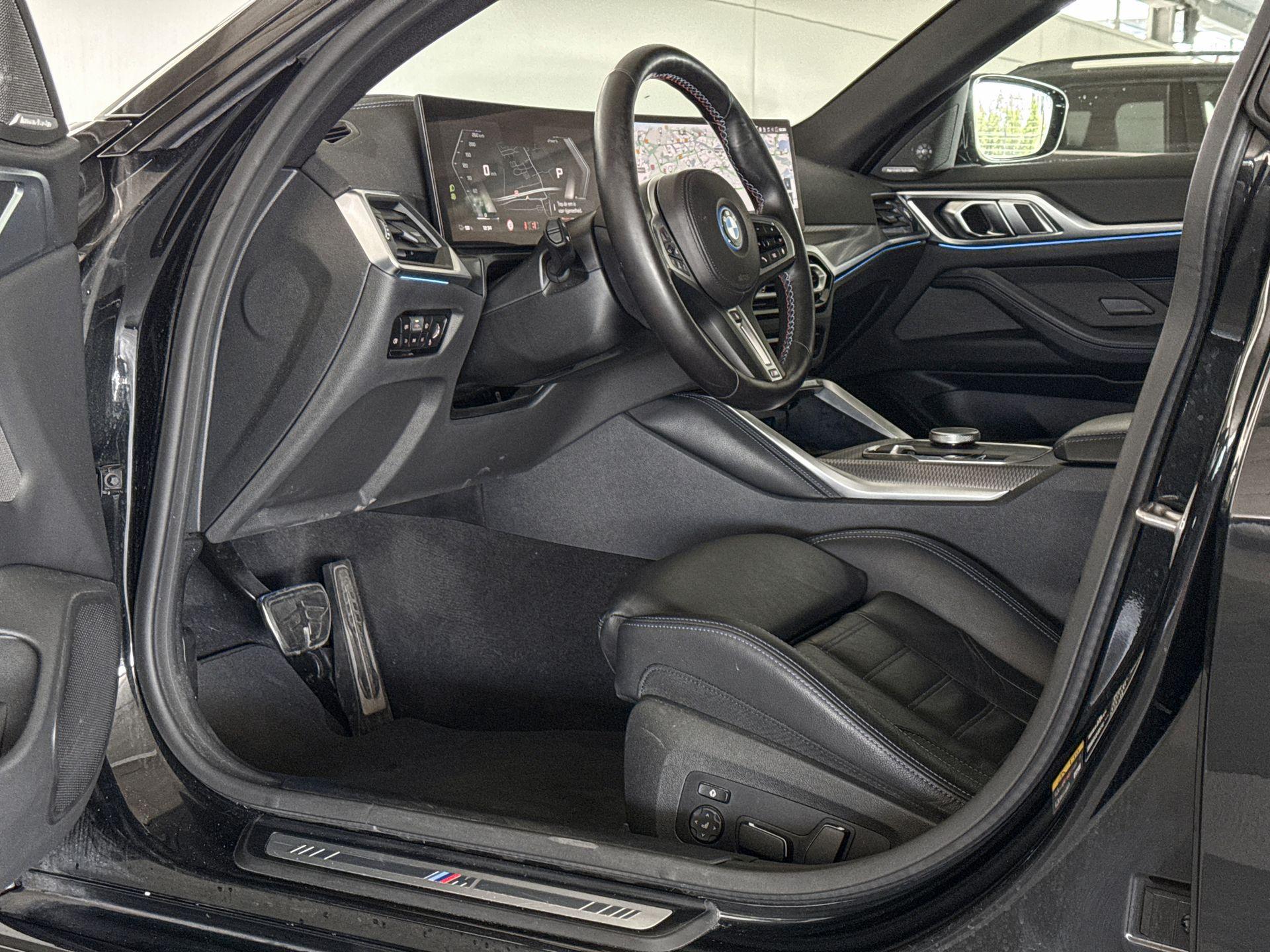 Foto van BMW I4 M50