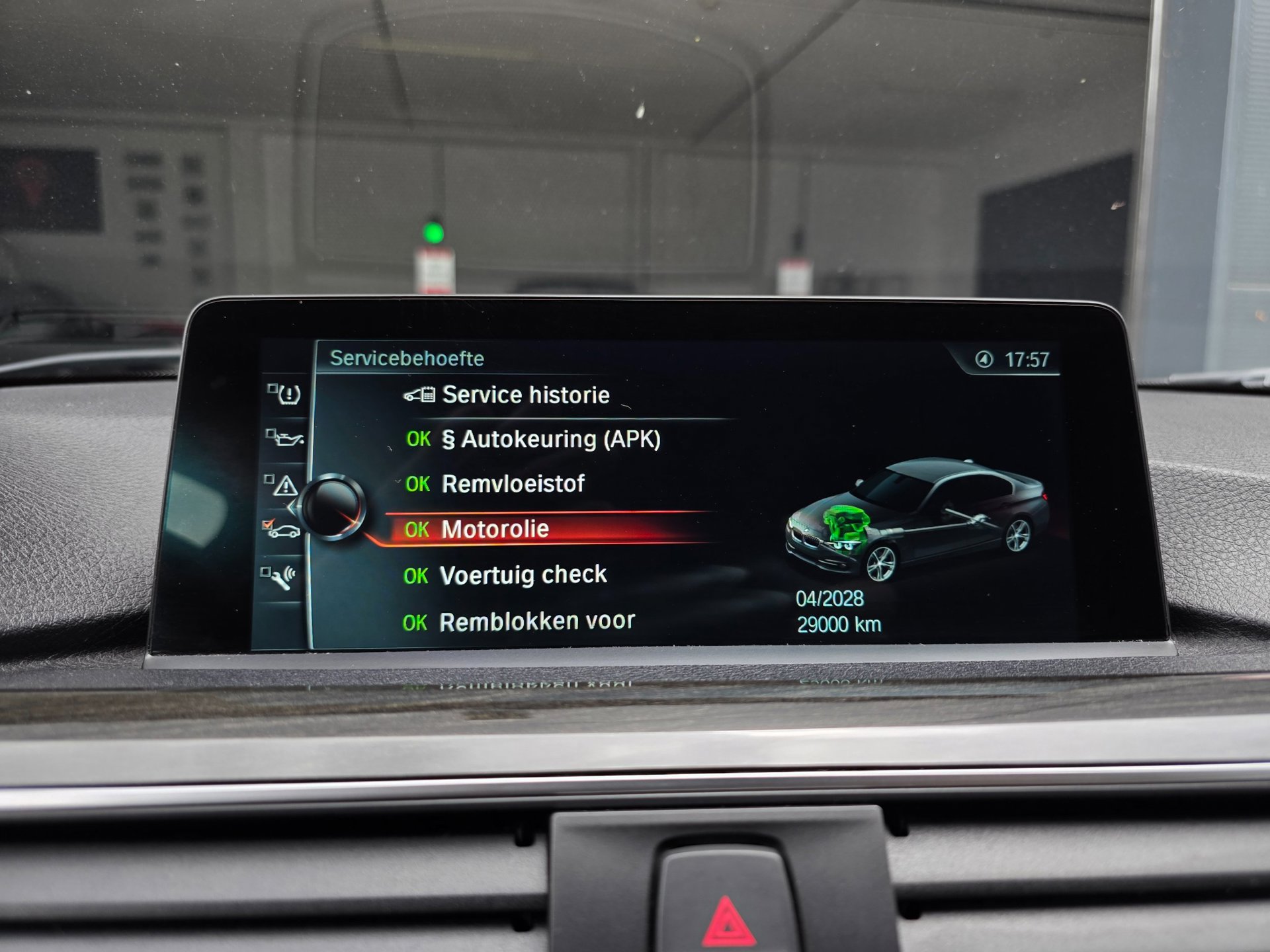 Foto van BMW 330e Iperformance