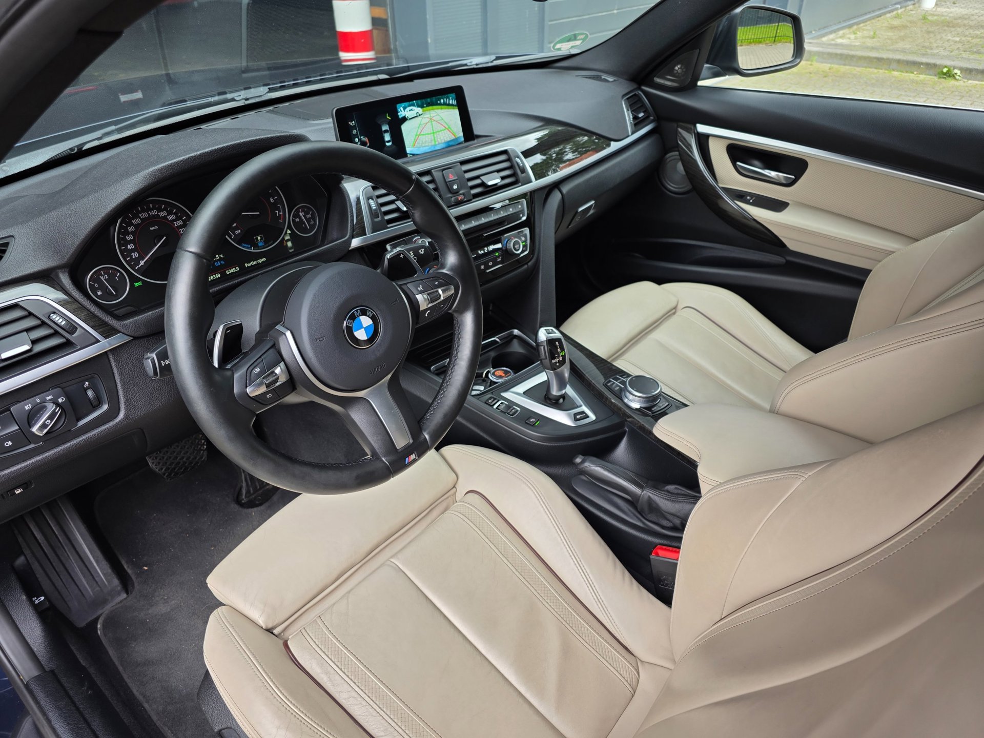 Foto van BMW 330e Iperformance