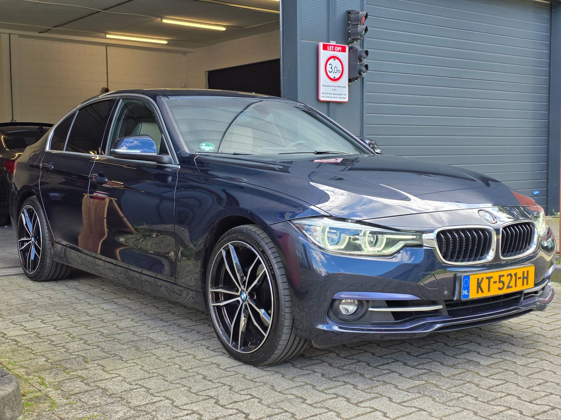 Foto van BMW 330e Iperformance