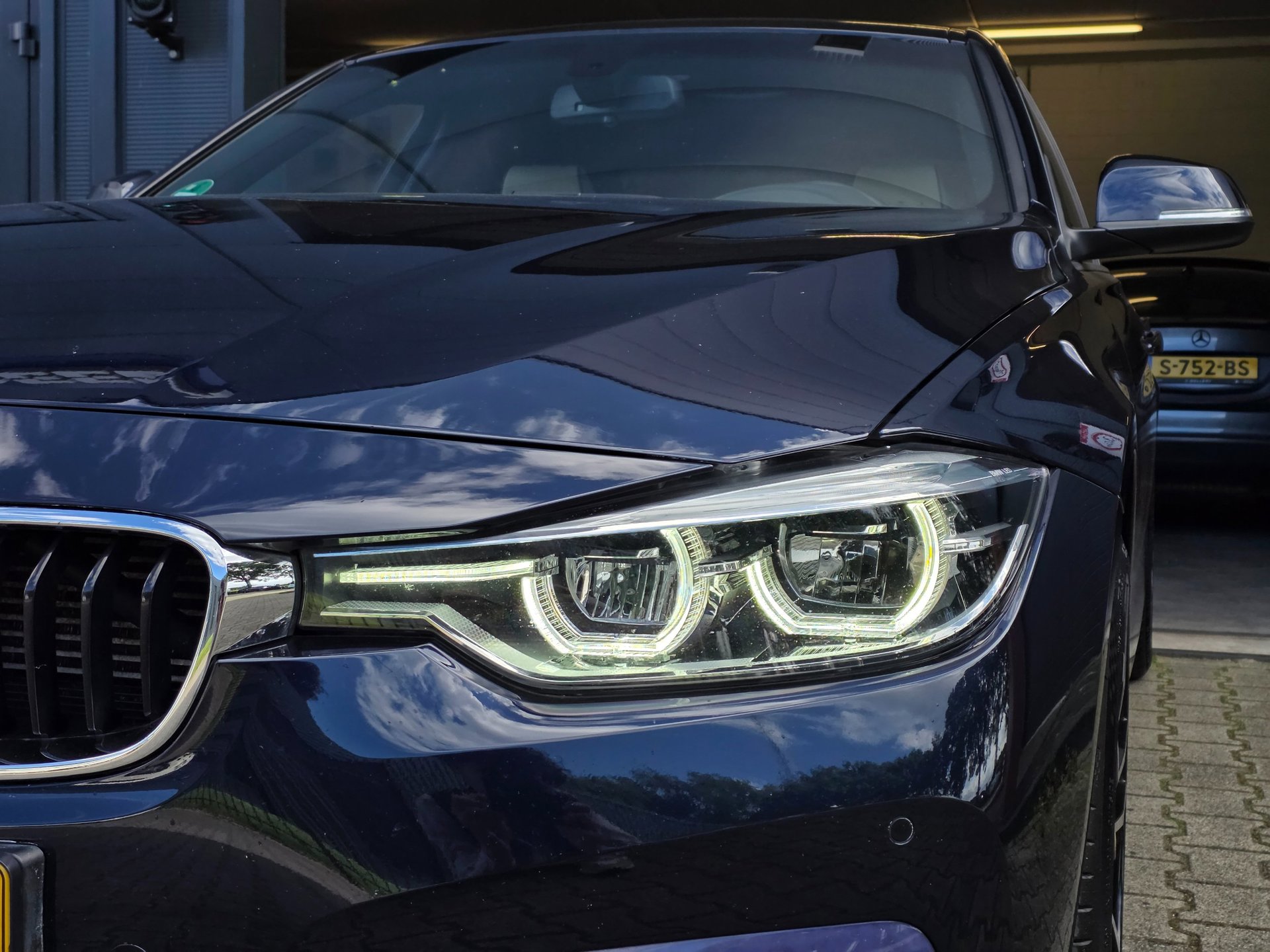 Foto van BMW 330e Iperformance