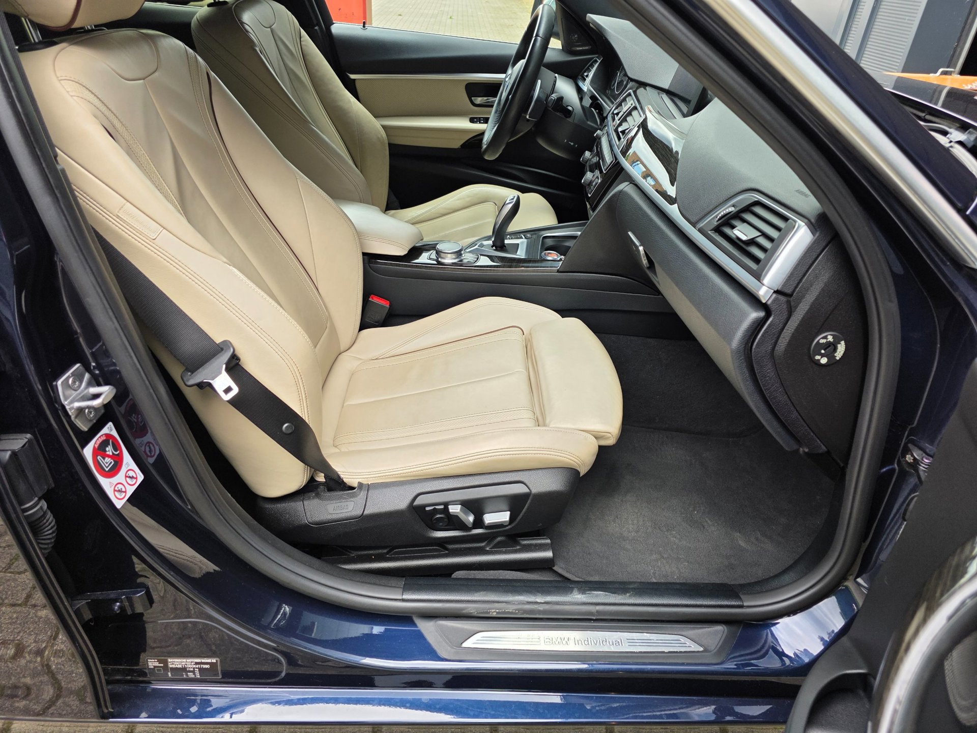 Foto van BMW 330e Iperformance