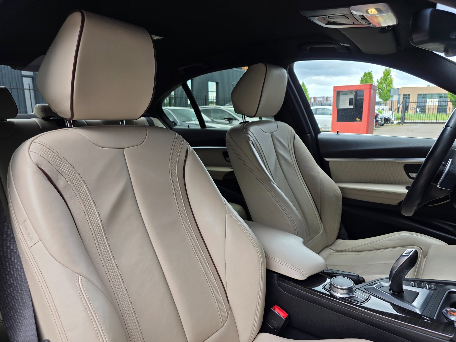 Foto van BMW 330e Iperformance