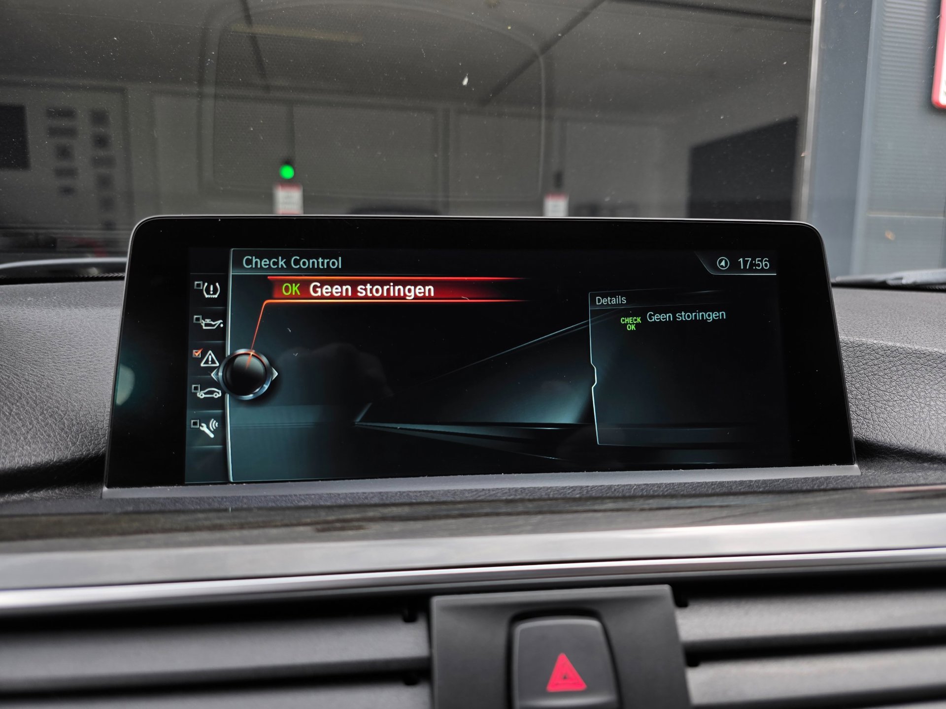 Foto van BMW 330e Iperformance