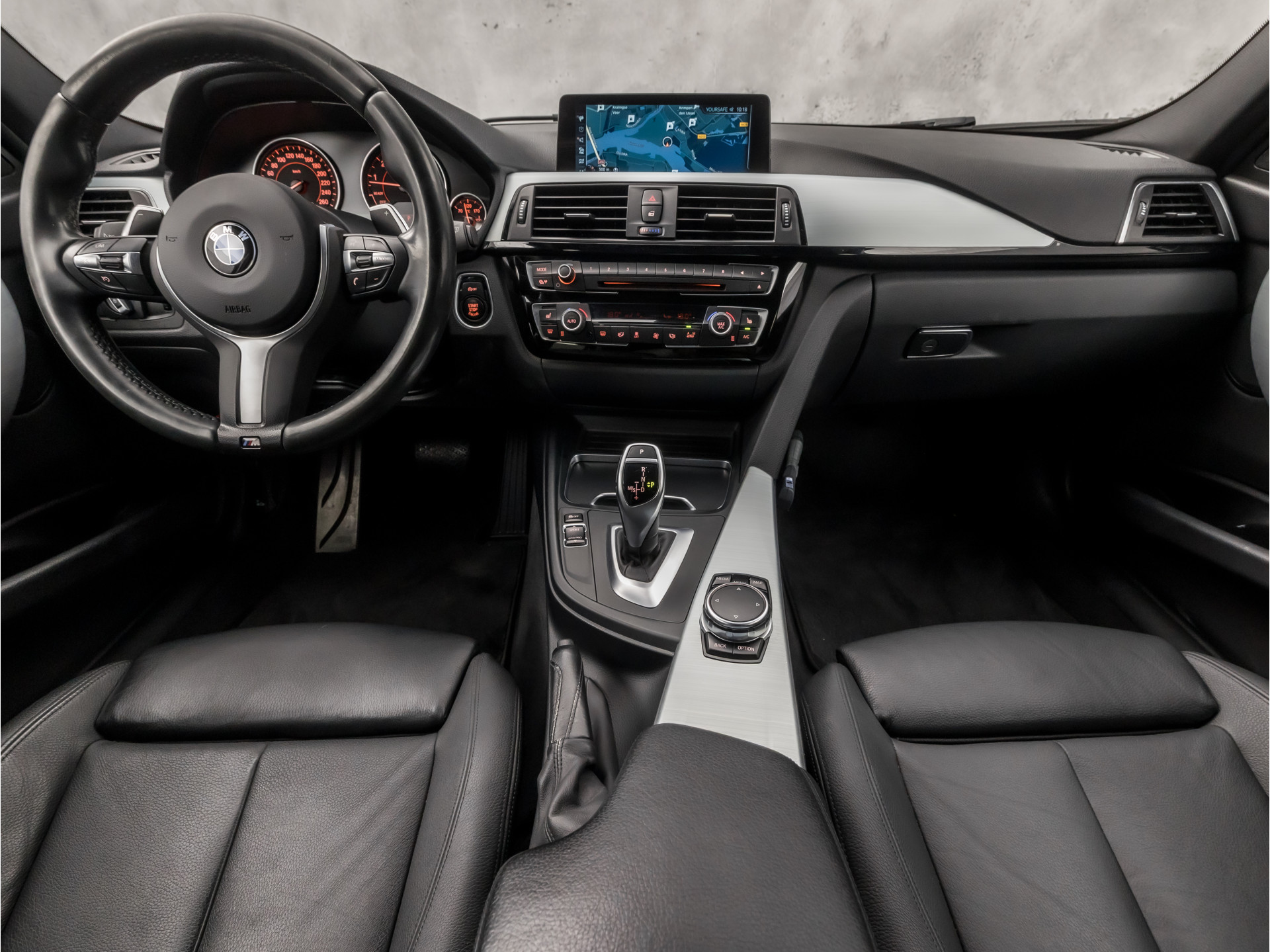 Foto van BMW 320i