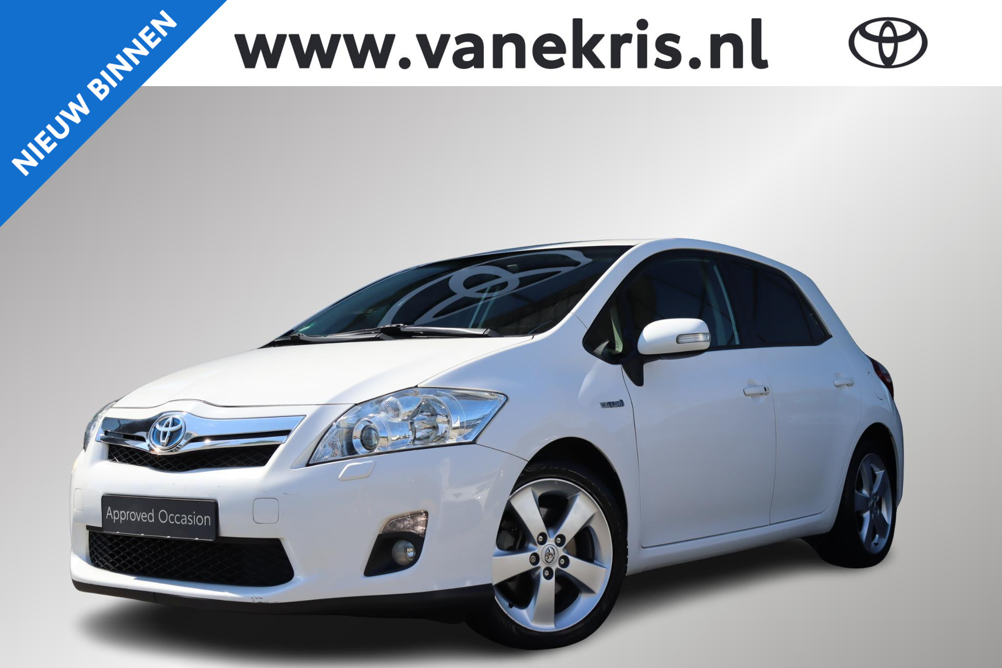 Toyota Toyota Auris 1.8 Full Hybrid Executive 2011 - voorkant