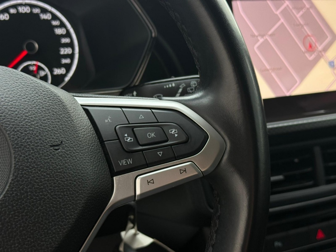 Foto van Volkswagen T-cross
