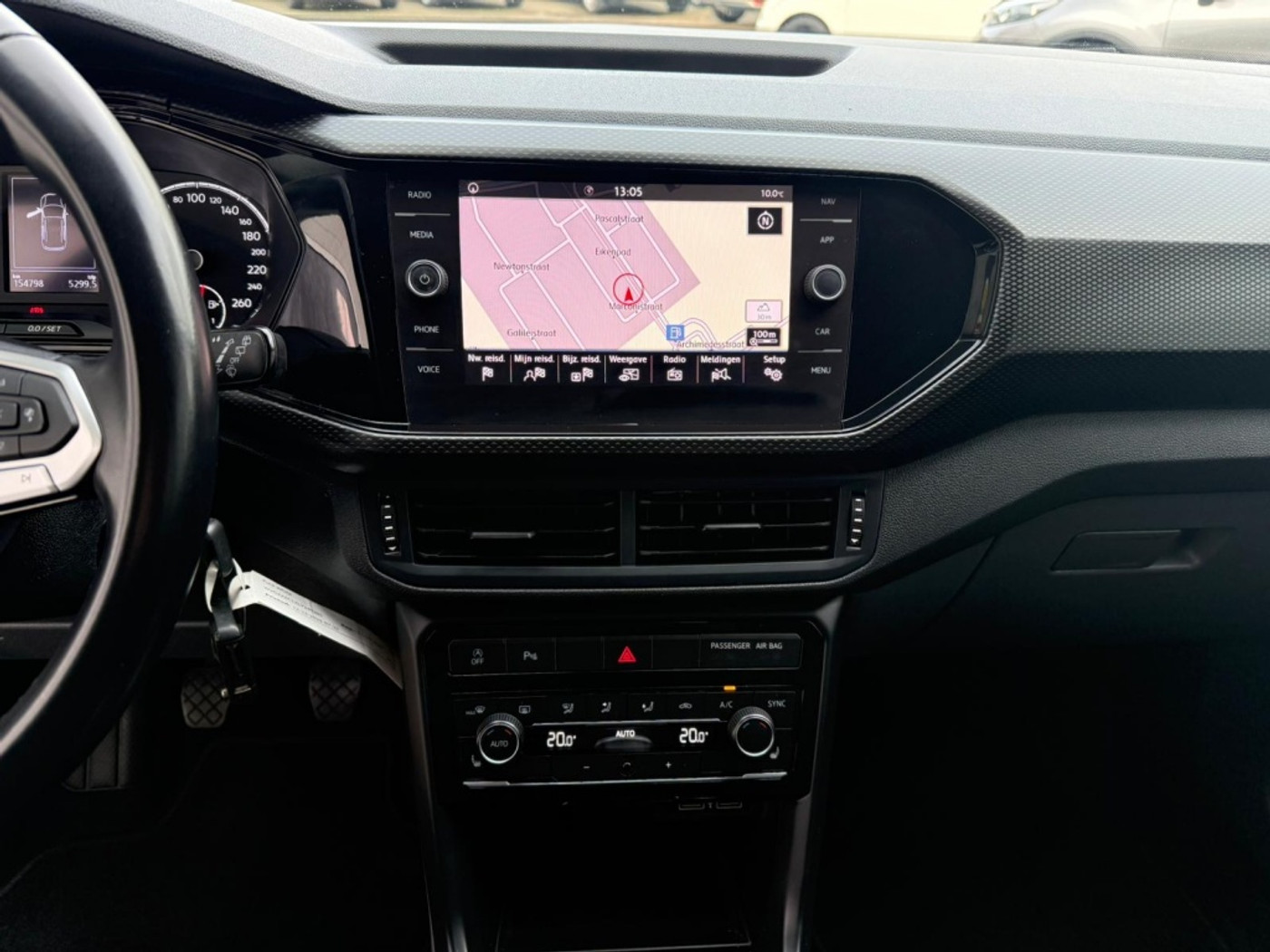 Foto van Volkswagen T-cross