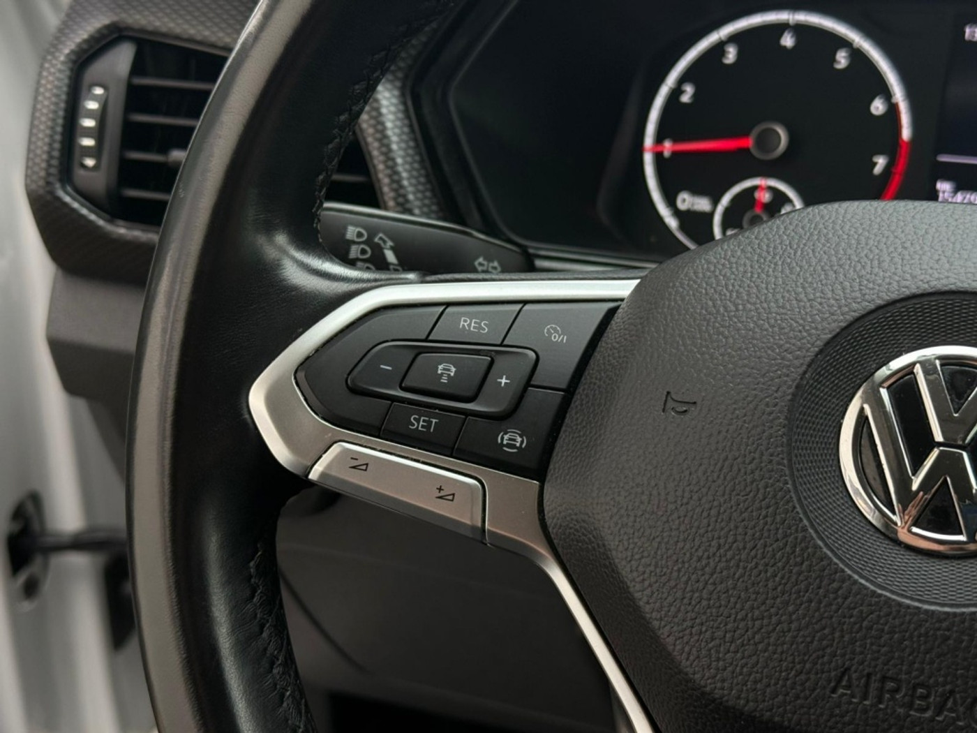 Foto van Volkswagen T-cross