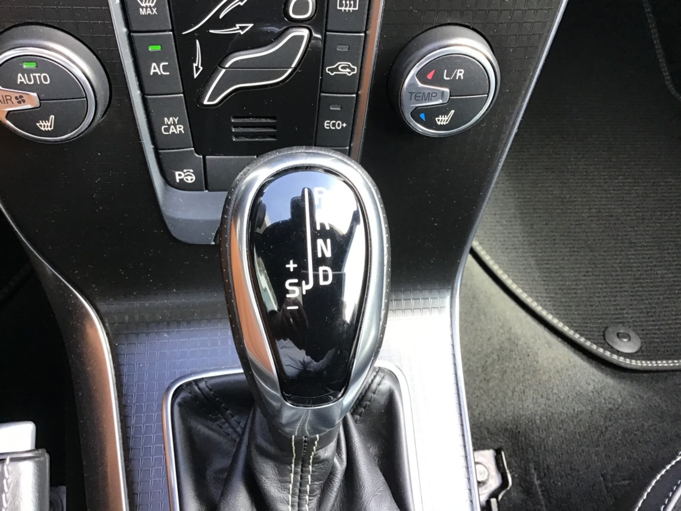 Foto van Volvo V40
