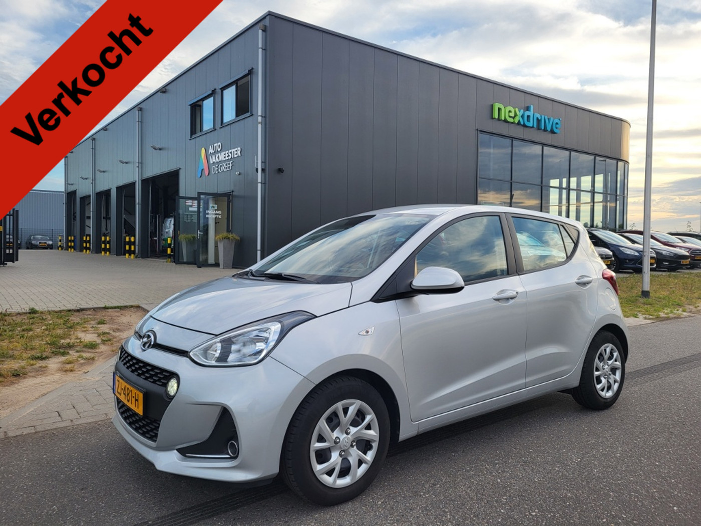 Hyundai I10 1.0i Comfort|Carplay|Camera|Cruise|Airco|El.rame 2019 - voorkant