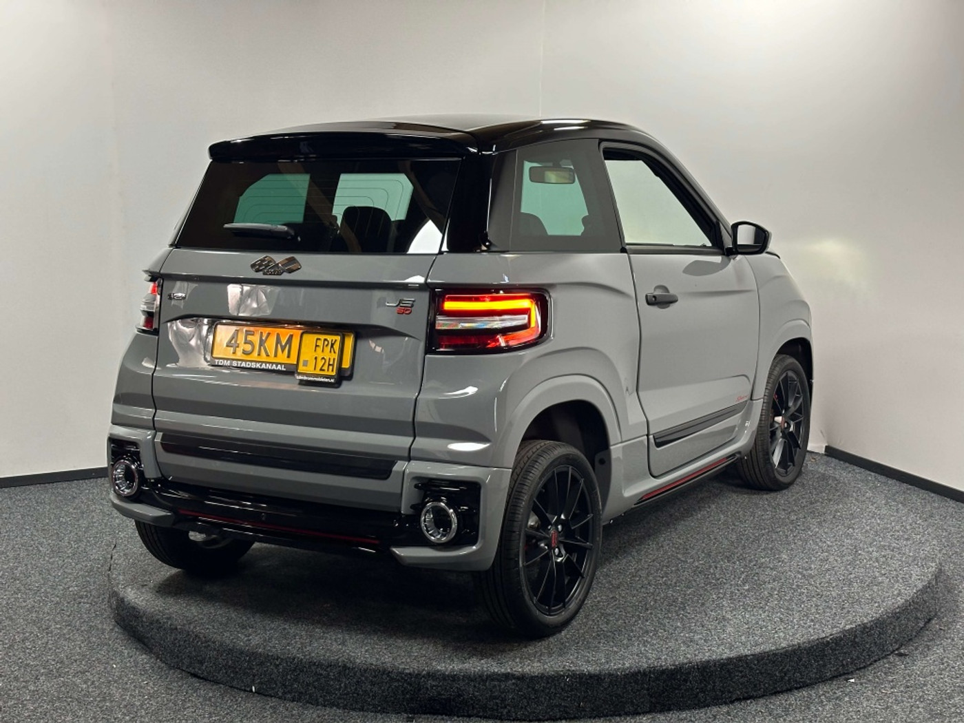 Foto van Ligier Js60