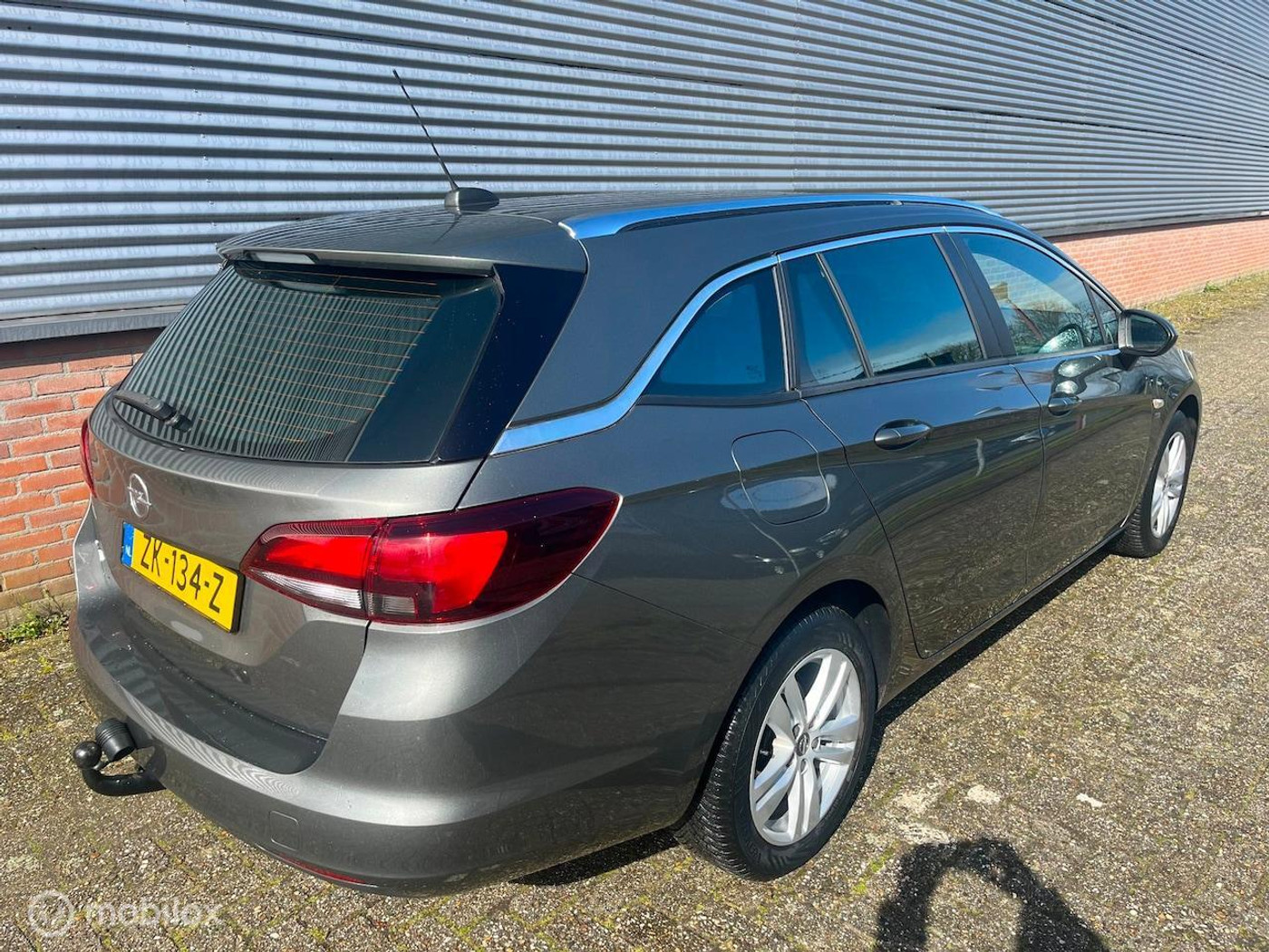 Foto van Opel Astra