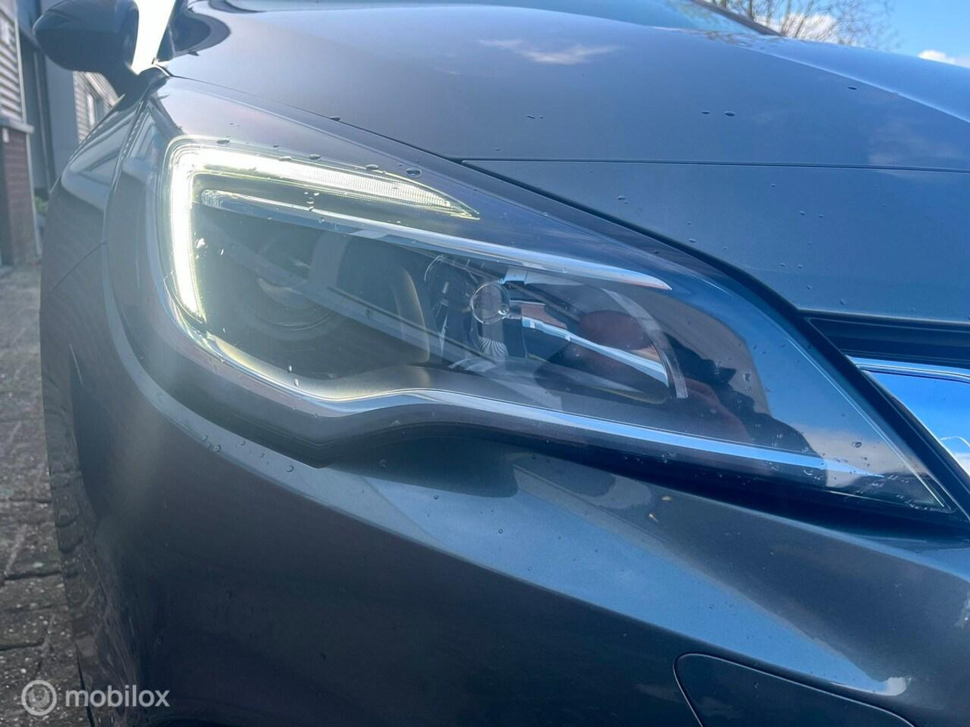 Foto van Opel Astra