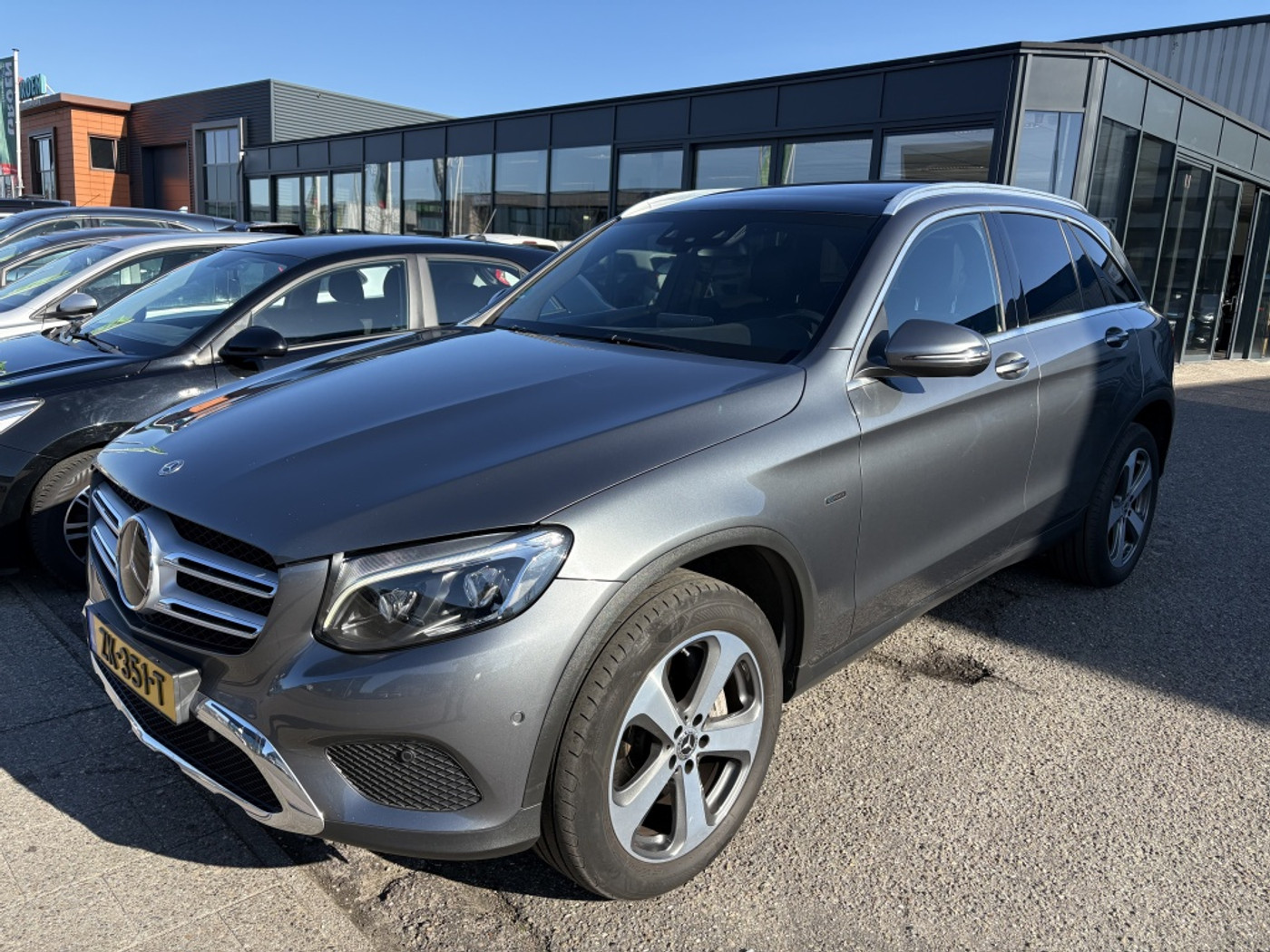 Mercedes-Benz GLC 350e 4MATIC Premium Plus 2019 - voorkant