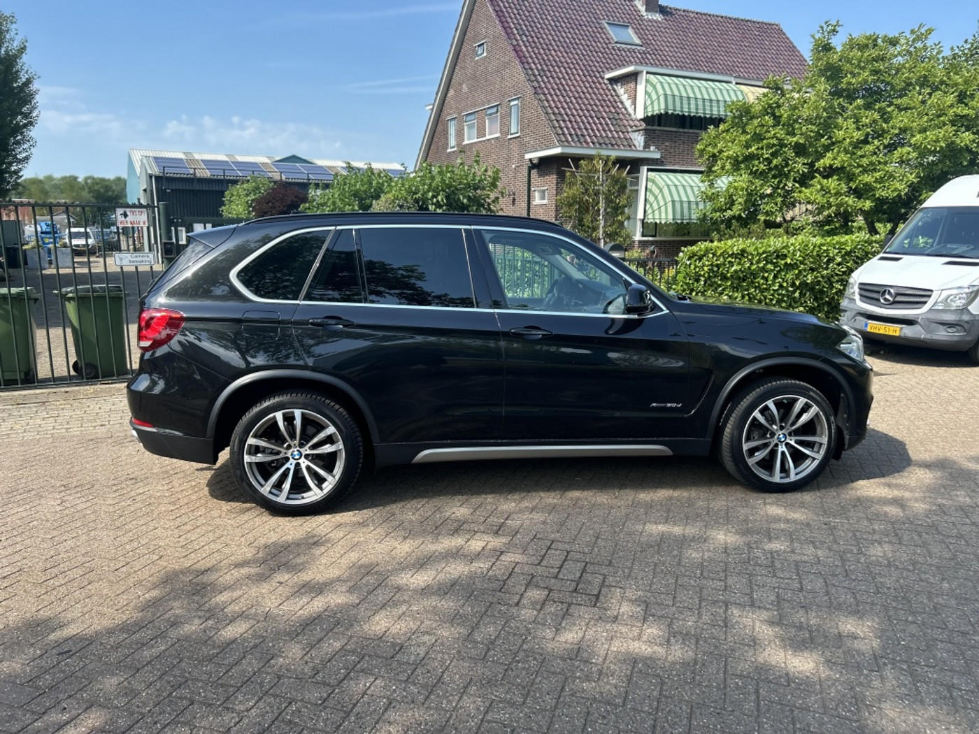 Foto van BMW X5 Xdrive30d