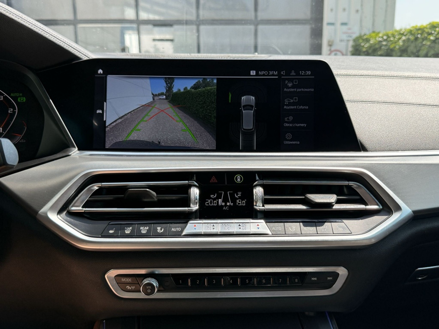 Foto van BMW X5 M50d