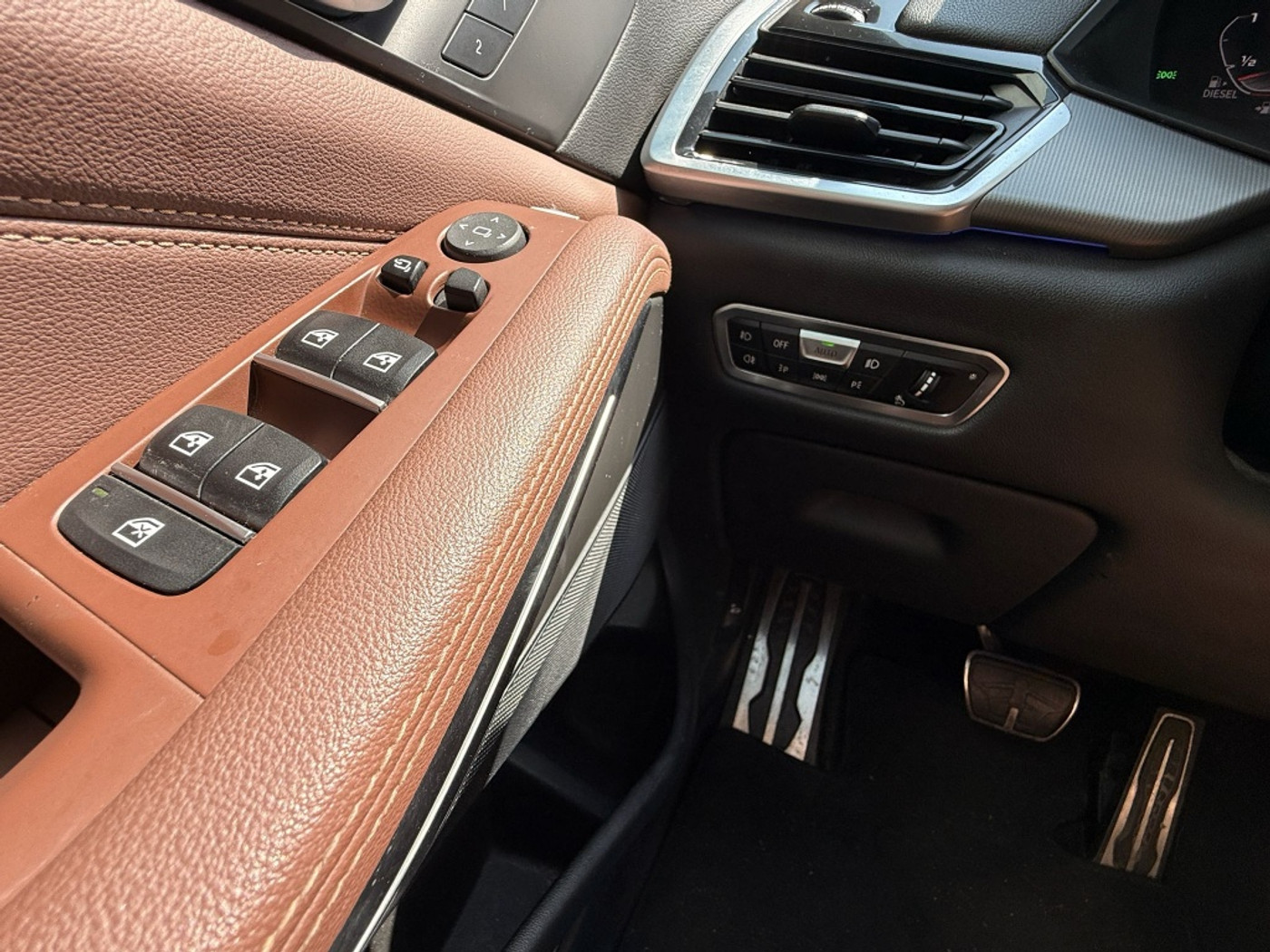 Foto van BMW X5 M50d