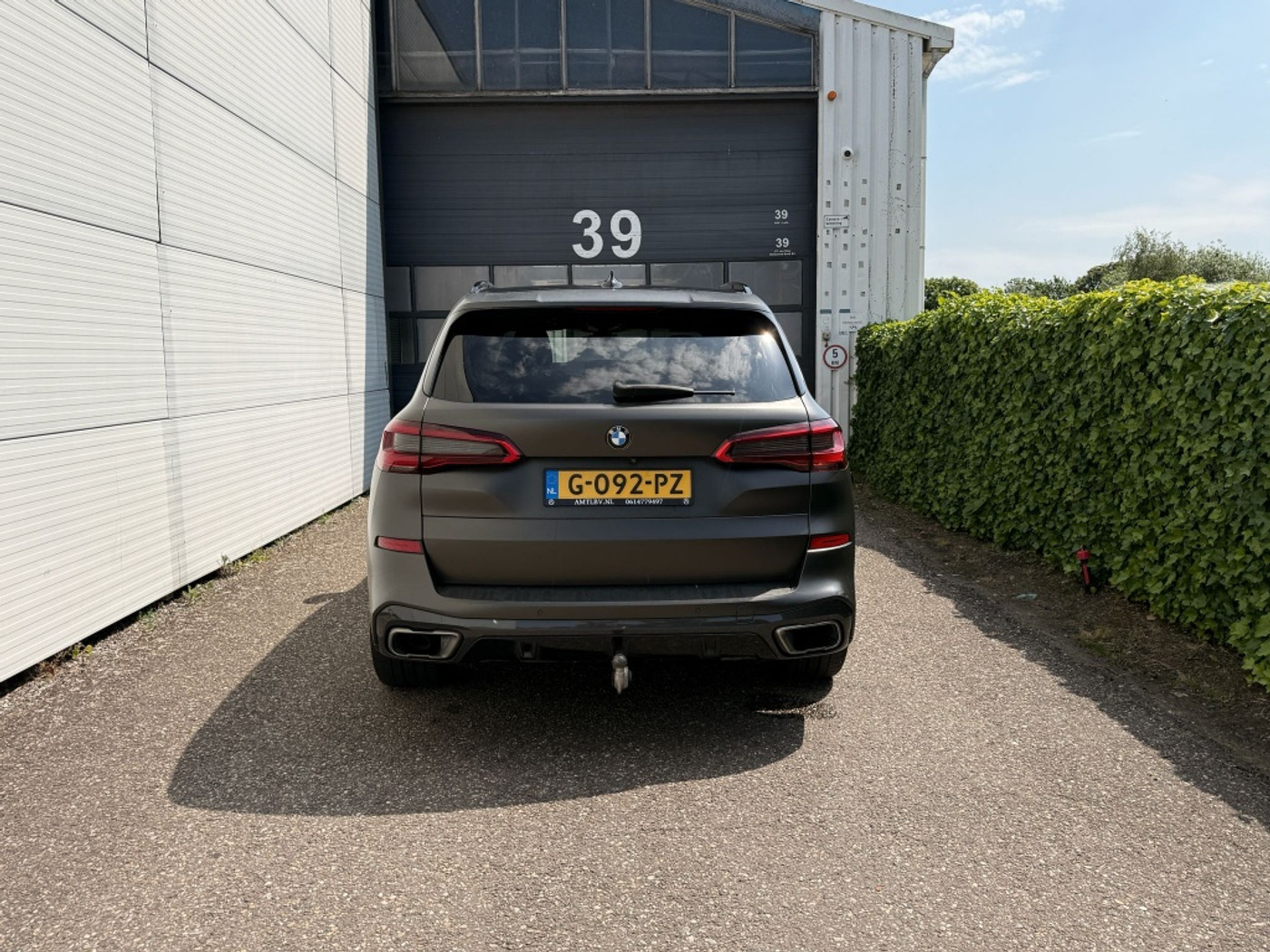 Foto van BMW X5 M50d