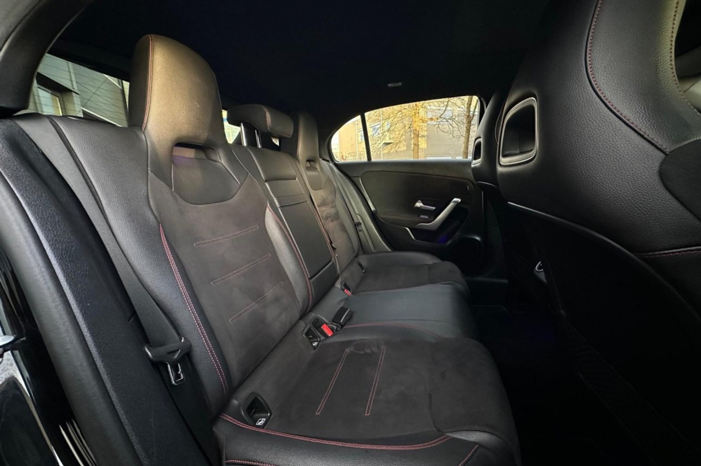 Foto van Mercedes-Benz A 200