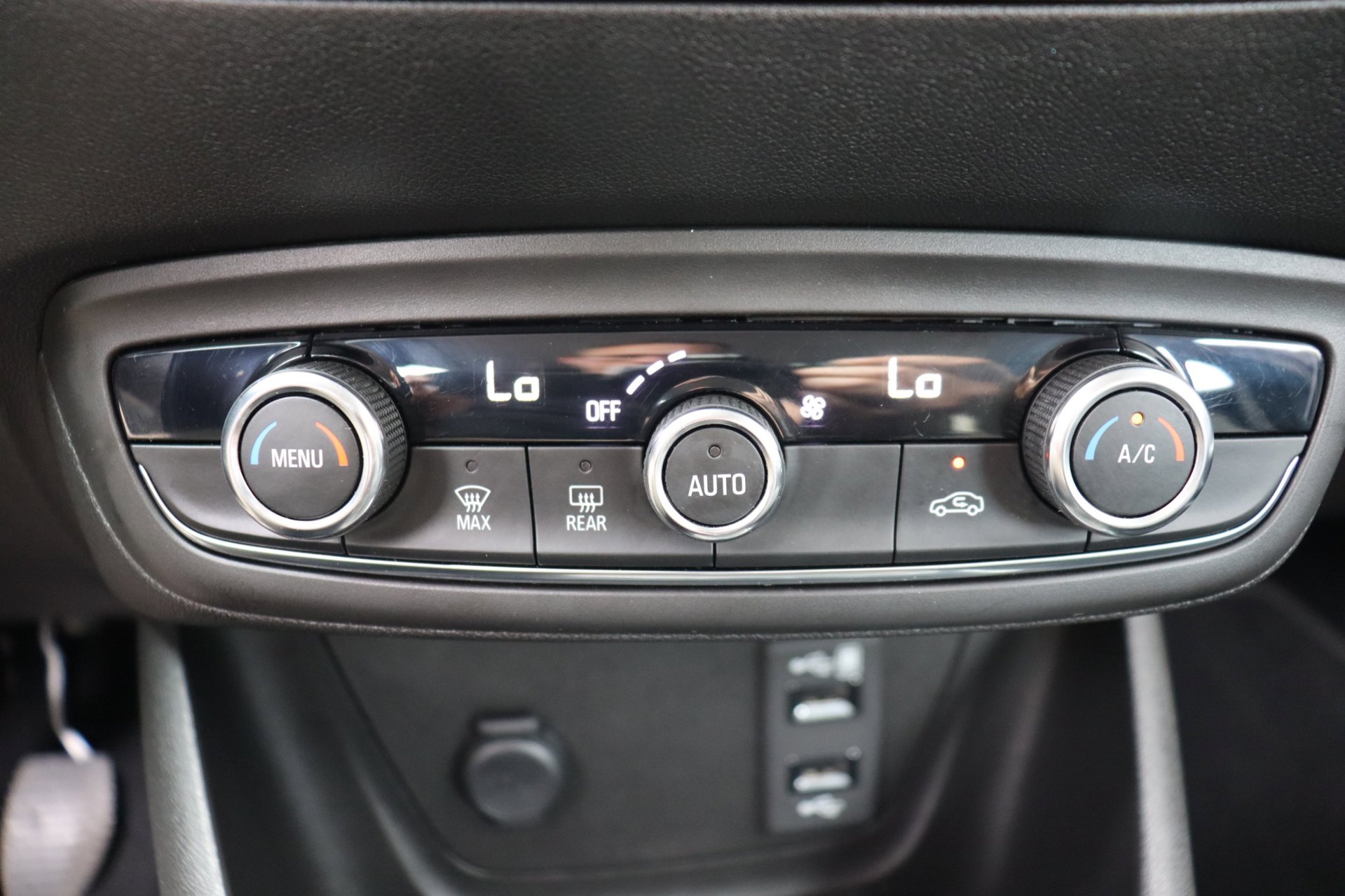 Foto van Opel Crossland X