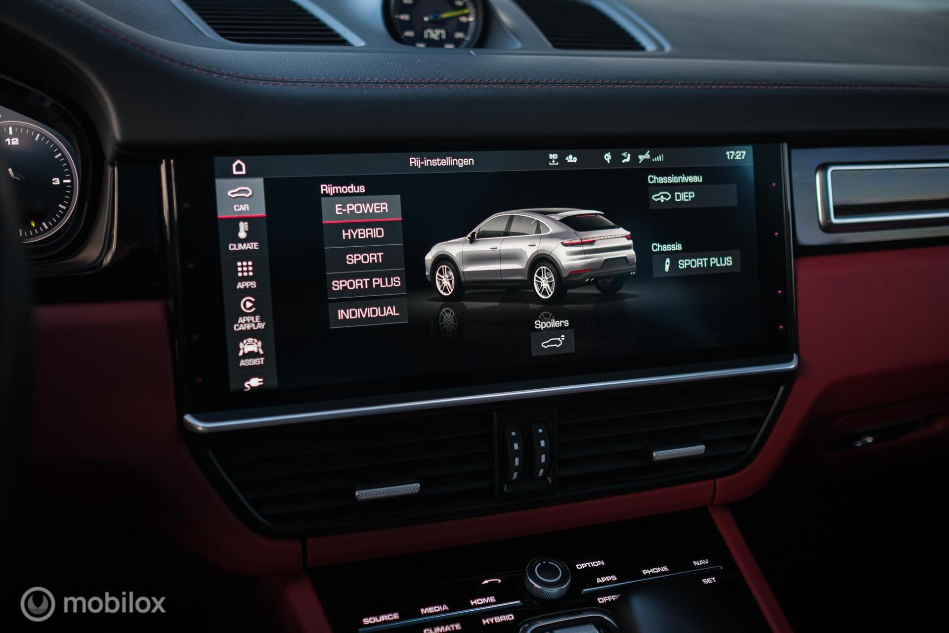Foto van Porsche Cayenne E-hybrid