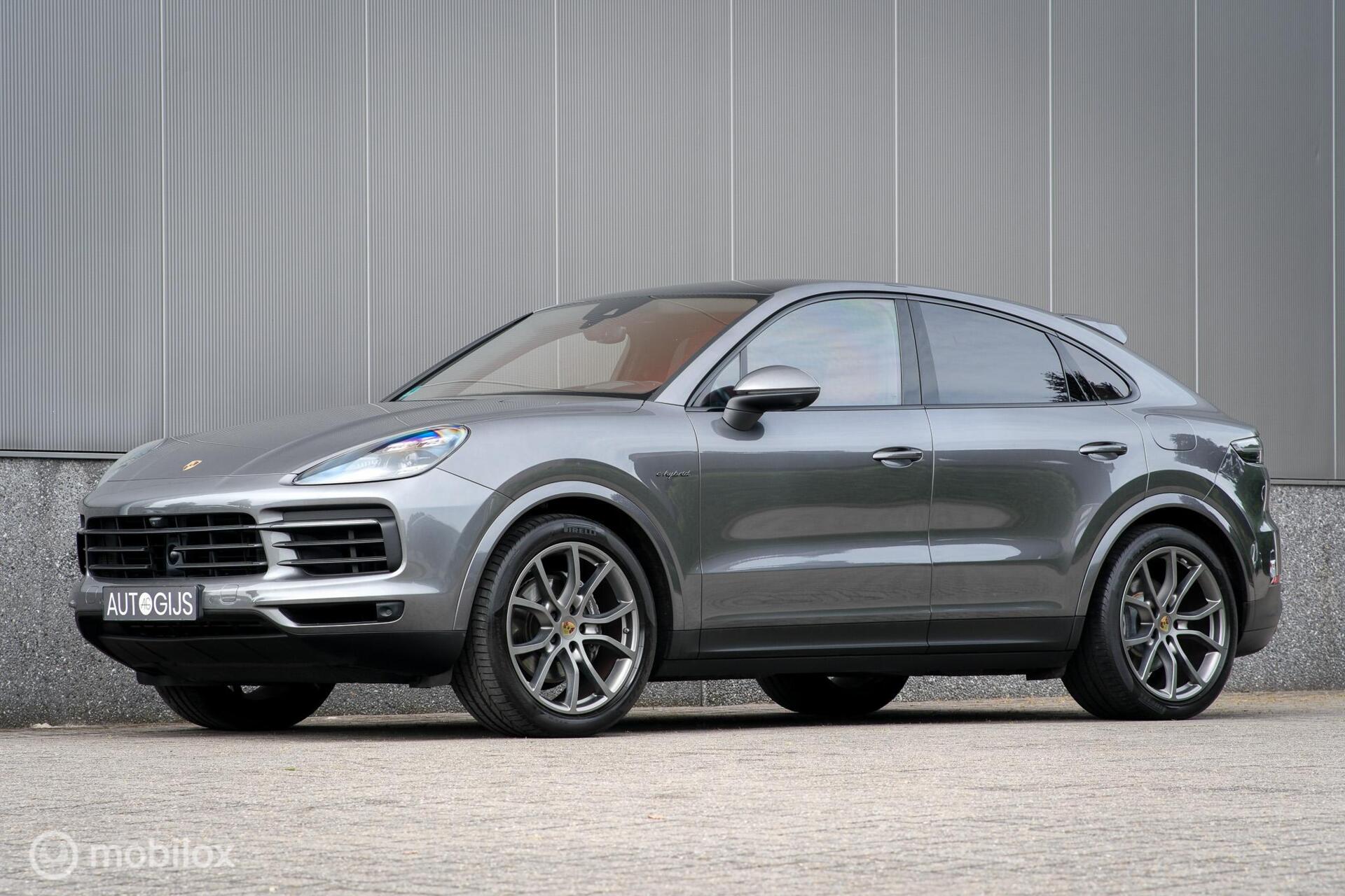 Foto van Porsche Cayenne E-hybrid