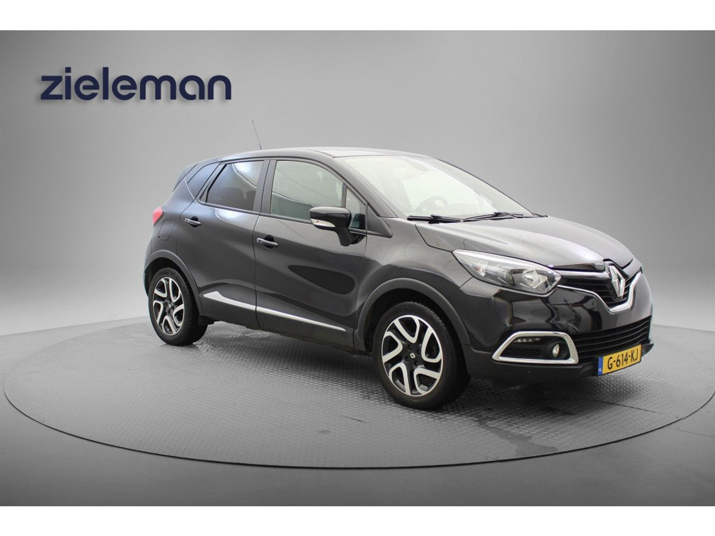 Renault Captur 0.9 TCe Dynamique - Navi, Cruise, Clima, Trekhaak 2014 - voorkant