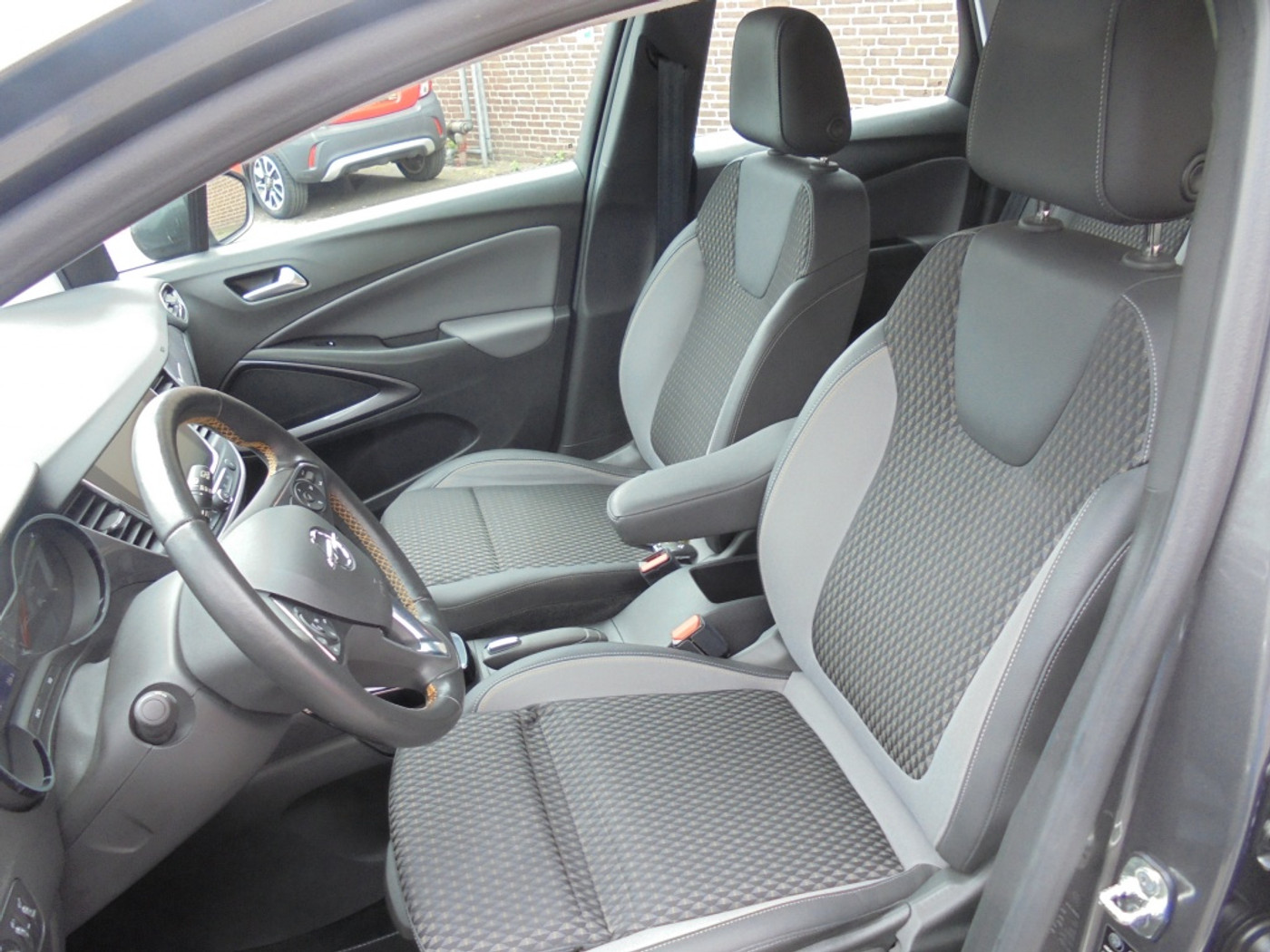 Foto van Opel Crossland X
