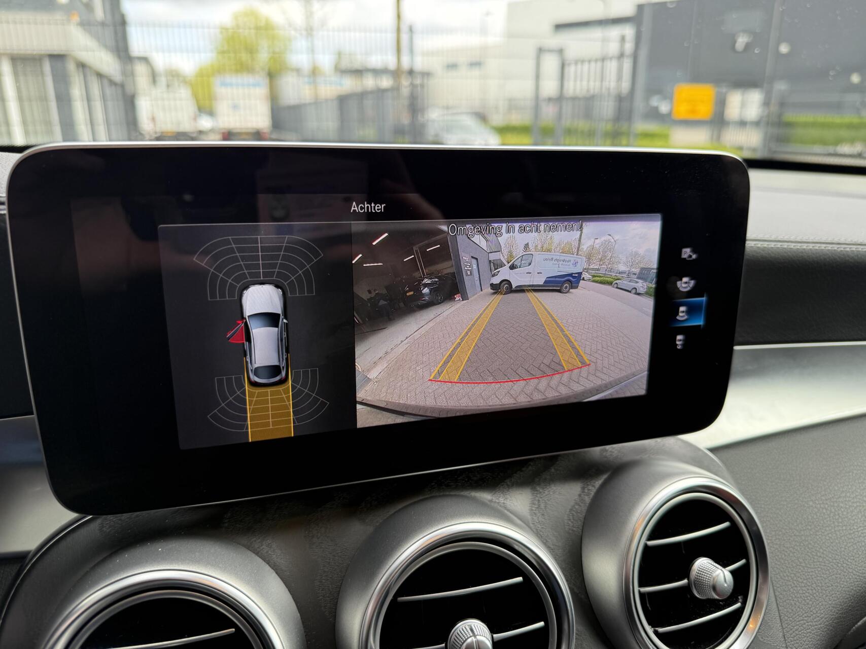 Foto van Mercedes-Benz GLC 300 E 4Matic