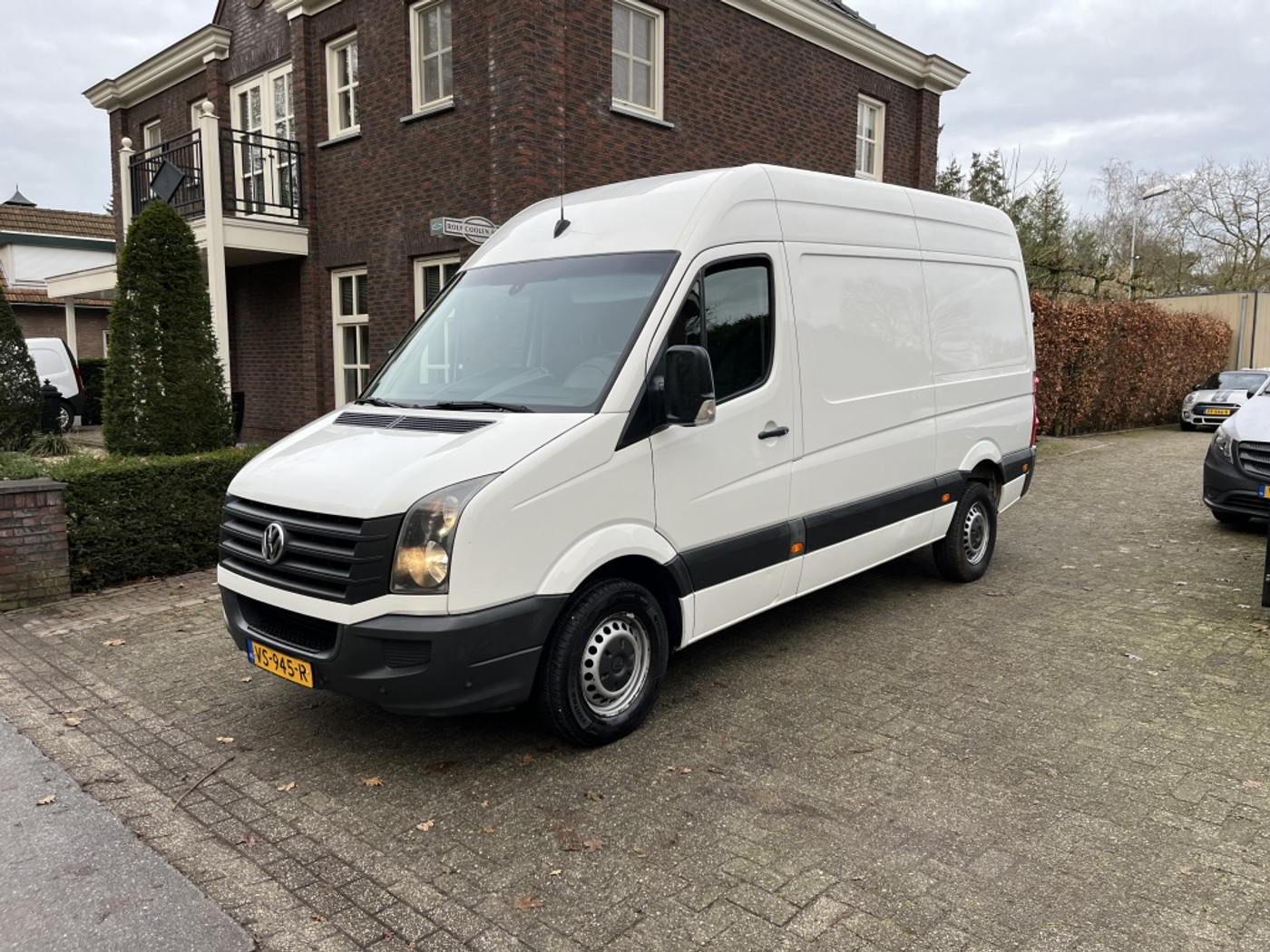 Volkswagen Crafter 30 2.0 TDI L2H2 2013 - voorkant