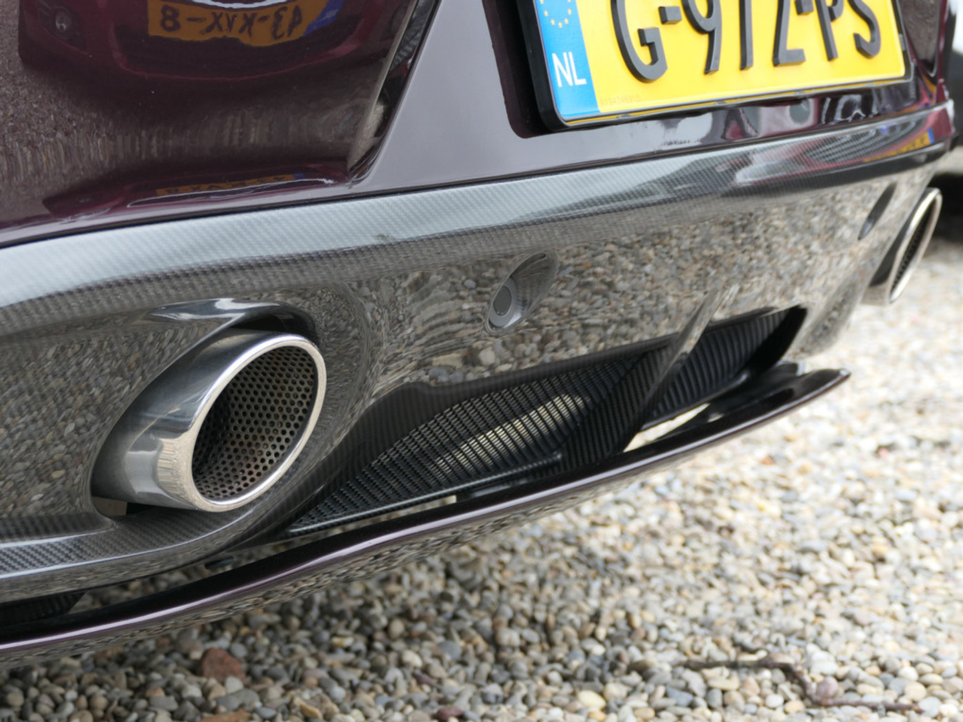 Foto van Aston Martin Vanquish