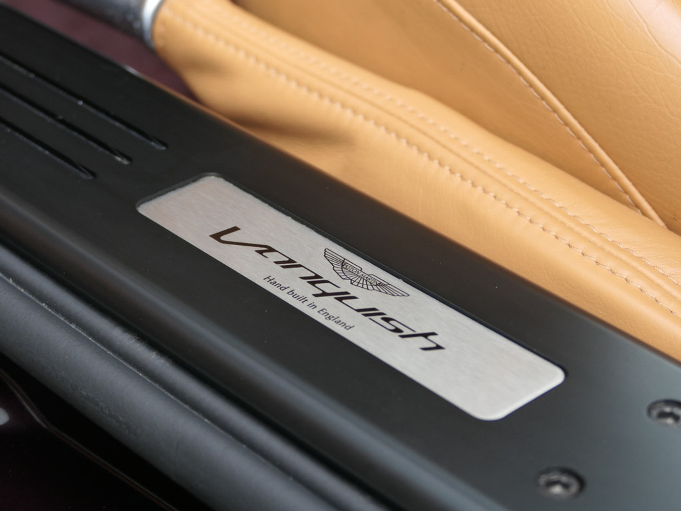 Foto van Aston Martin Vanquish