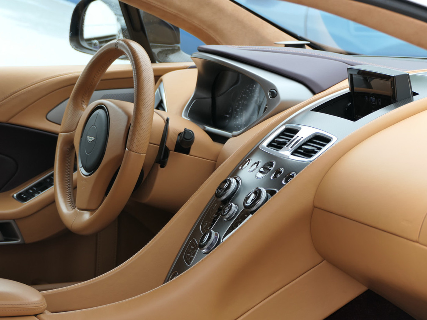 Foto van Aston Martin Vanquish