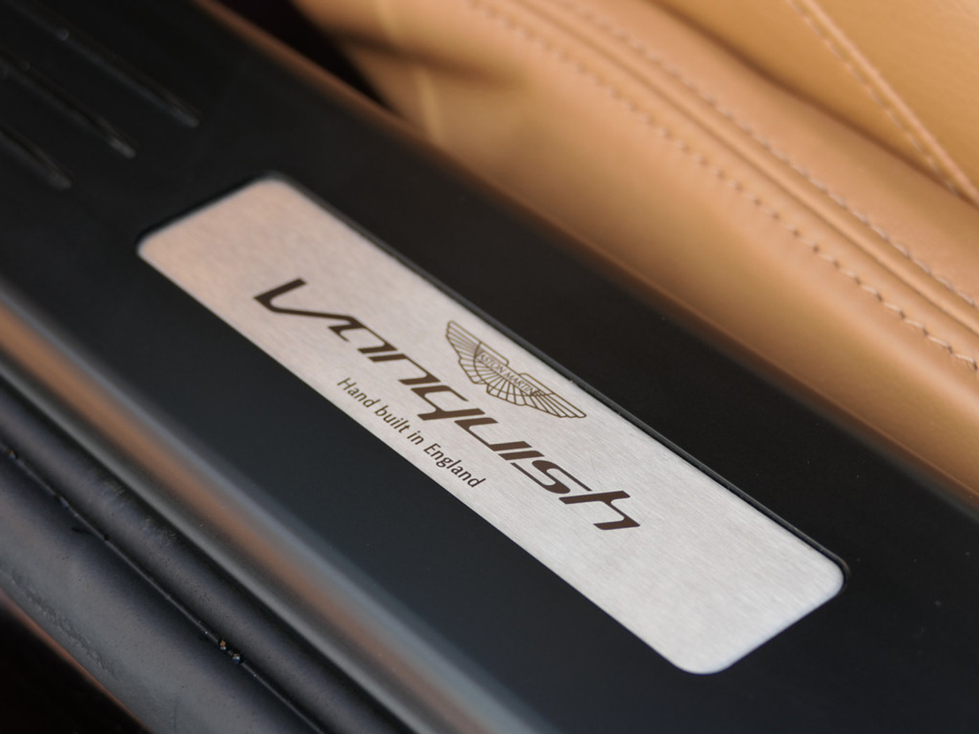 Foto van Aston Martin Vanquish