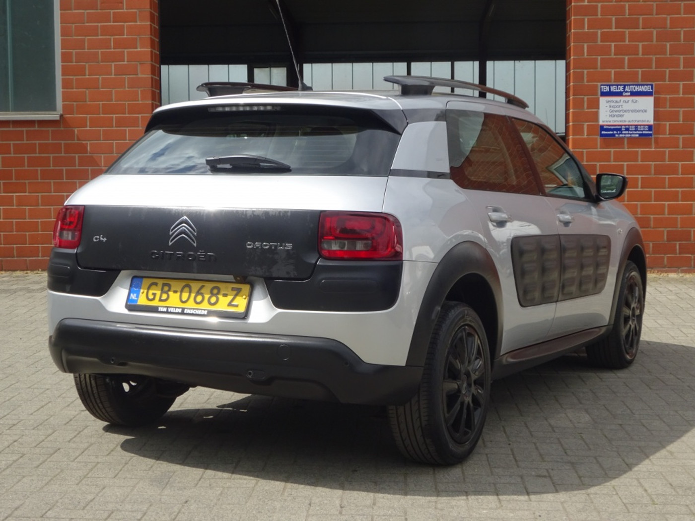 Foto van Citroen C4 Cactus
