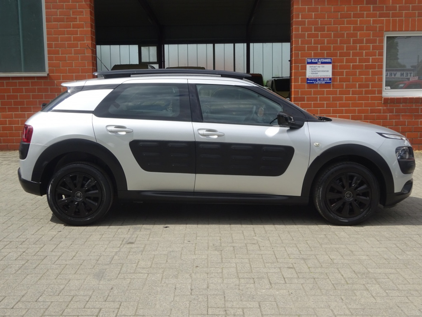 Foto van Citroen C4 Cactus