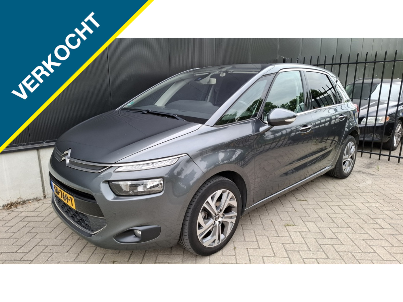 Citroen C4 Picasso 1.2 PureT Intensive 2015 - voorkant