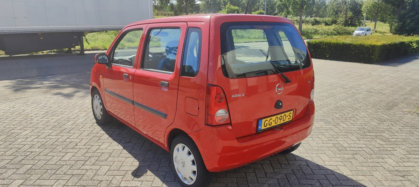 Foto van Opel Agila