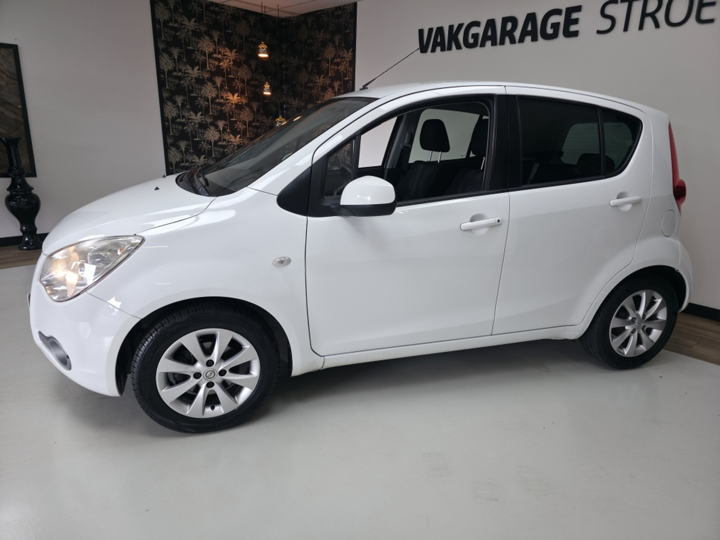 Foto van Opel Agila